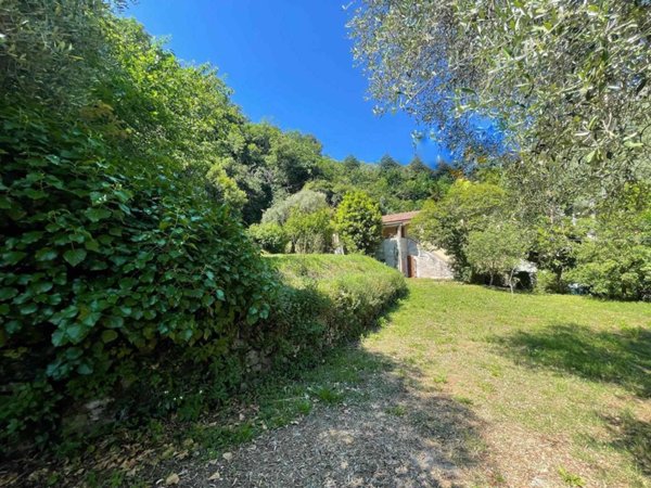 casa indipendente in vendita a La Spezia in zona Marola