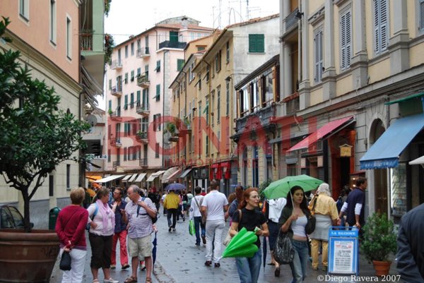 negozio in vendita a La Spezia in zona Centro Storico