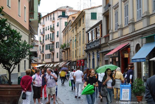 negozio in vendita a La Spezia in zona Centro Storico