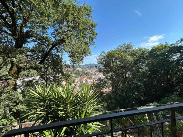 casa indipendente in vendita a La Spezia