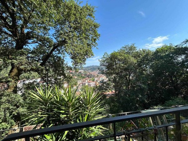 casa indipendente in vendita a La Spezia in zona Cadimare