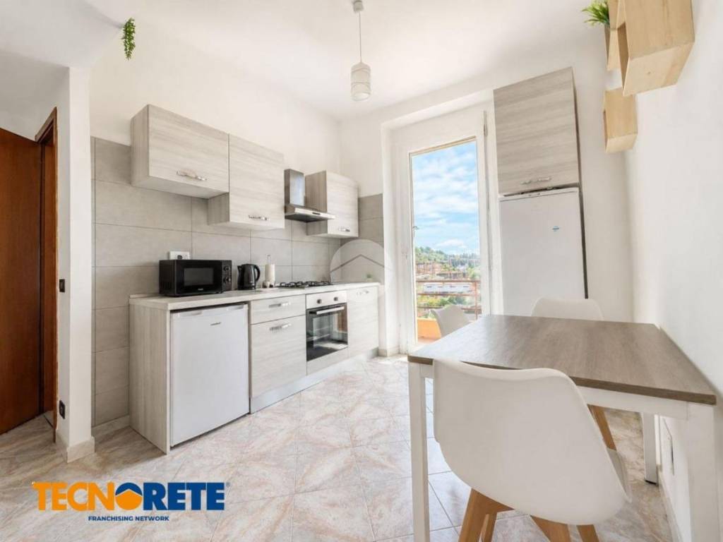 appartamento in vendita a La Spezia in zona Canaletto / Buonviaggio / Migliarina