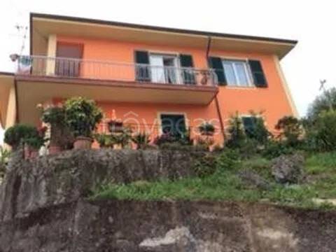 appartamento in vendita a La Spezia in zona Chiappa