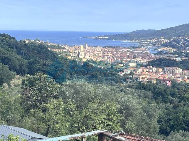 appartamento in vendita a La Spezia in zona Centro Storico