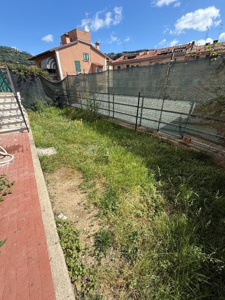 appartamento in vendita a La Spezia in zona Chiappa