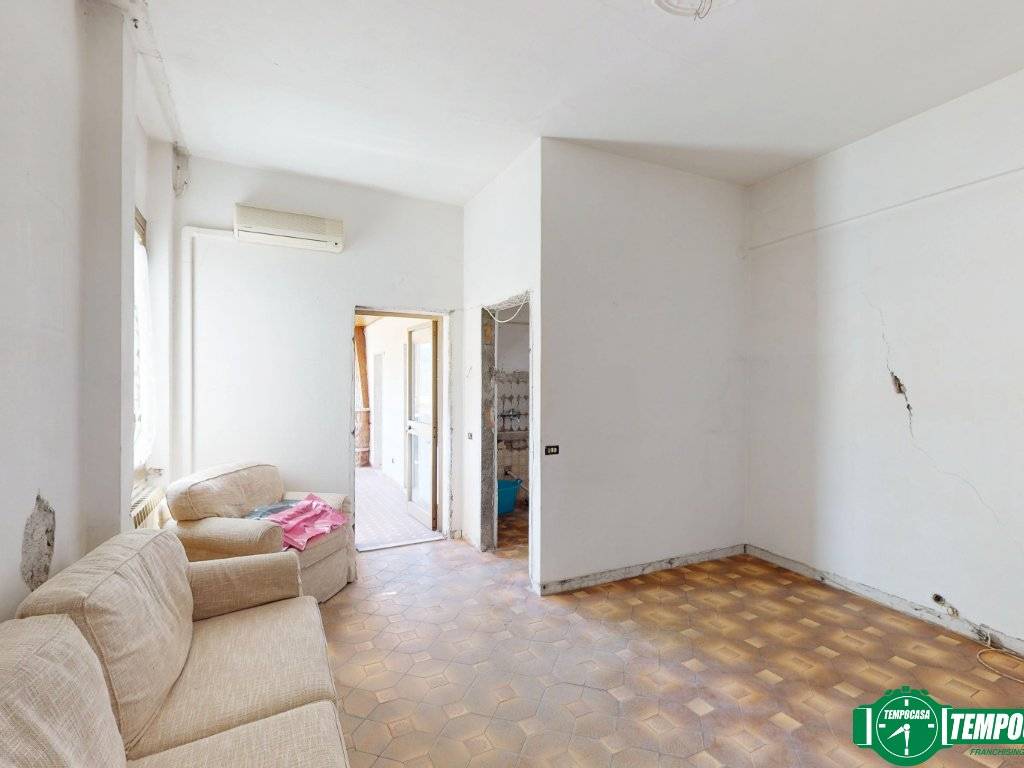 appartamento in vendita a La Spezia in zona Canaletto / Buonviaggio / Migliarina