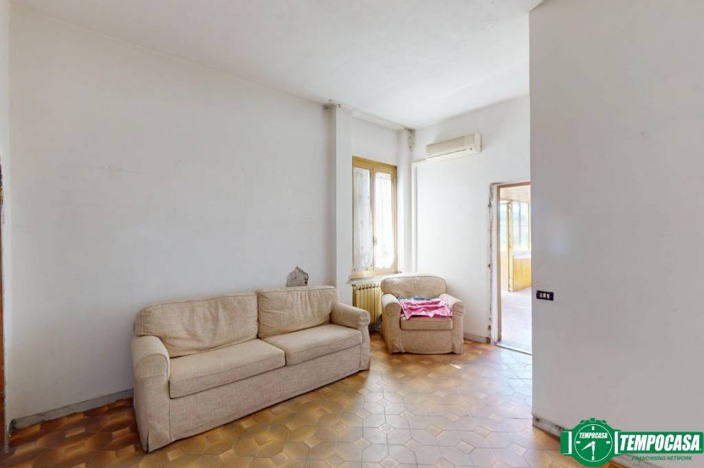 appartamento in vendita a La Spezia in zona Canaletto / Buonviaggio / Migliarina