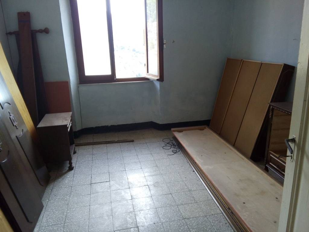 appartamento in vendita a La Spezia in zona Marola