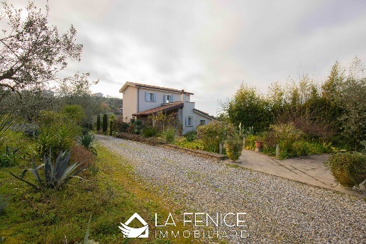 casa indipendente in vendita a La Spezia in zona San Venerio