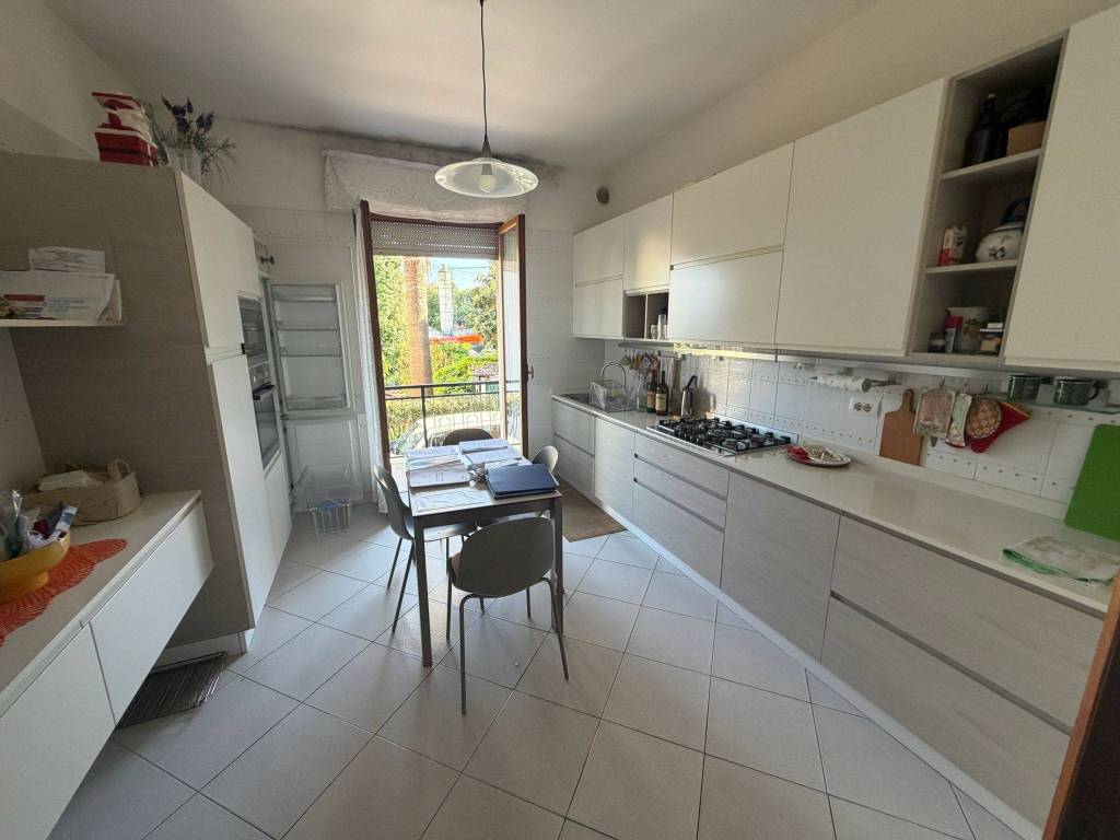 appartamento in vendita a La Spezia in zona San Venerio