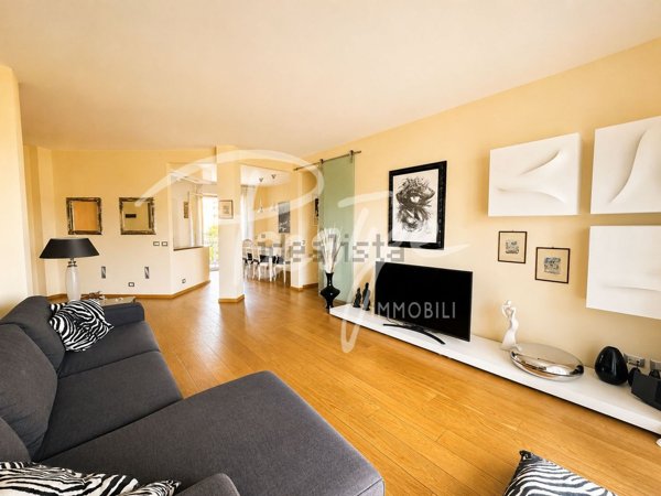 appartamento in vendita a La Spezia in zona Canaletto / Buonviaggio / Migliarina