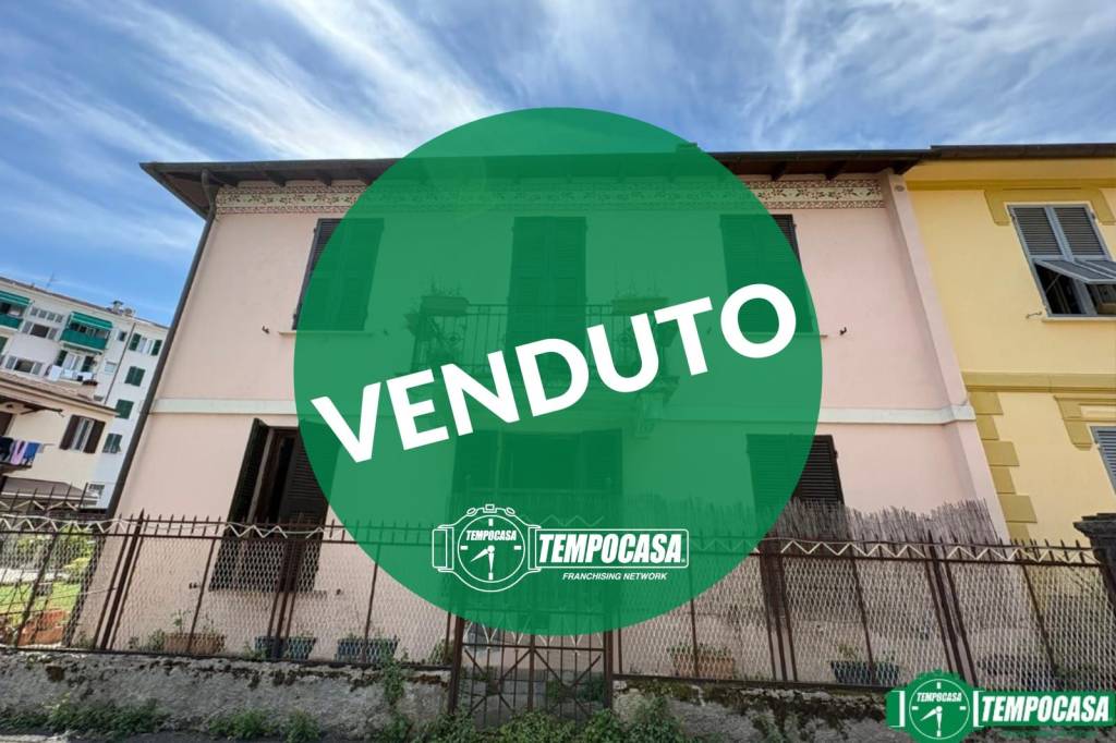 casa indipendente a La Spezia in zona Canaletto / Buonviaggio / Migliarina