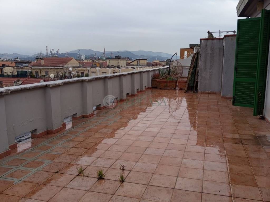 appartamento in vendita a La Spezia in zona Canaletto / Buonviaggio / Migliarina
