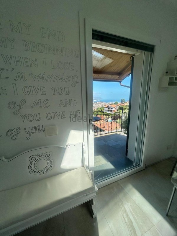 appartamento in vendita a La Spezia in zona La Foce / Sant'Anna