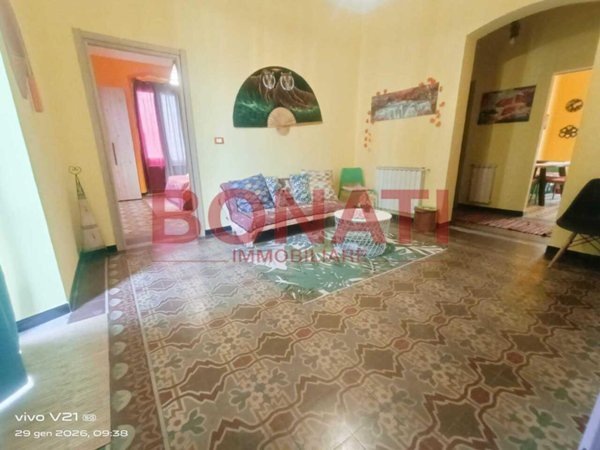 pentavano in vendita a La Spezia