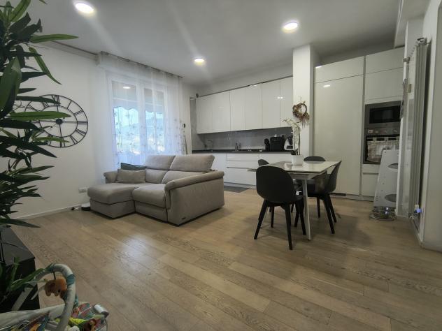 appartamento in vendita a La Spezia in zona Canaletto / Buonviaggio / Migliarina