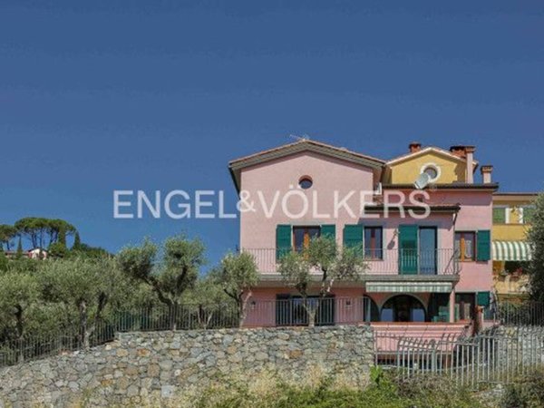 casa indipendente in vendita a La Spezia in zona La Foce / Sant'Anna