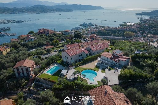 casa indipendente in vendita a La Spezia