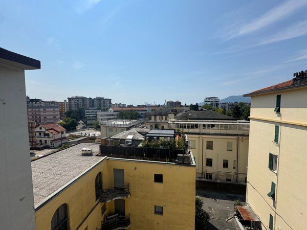 appartamento in vendita a La Spezia in zona Canaletto / Buonviaggio / Migliarina