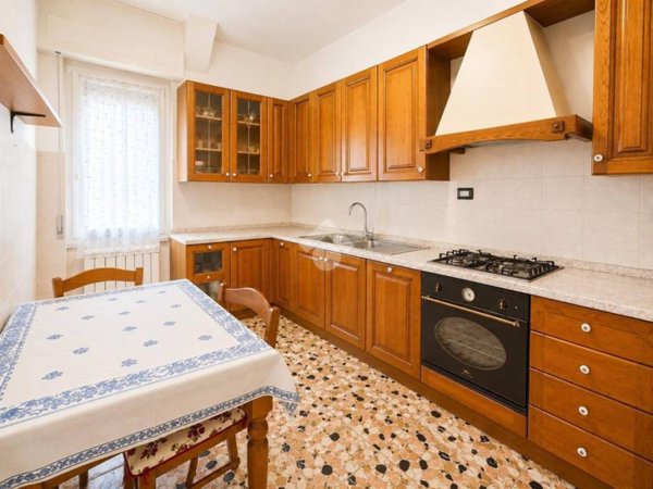 appartamento in vendita a La Spezia in zona Chiappa