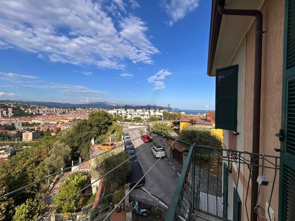 appartamento in vendita a La Spezia in zona Vivèra
