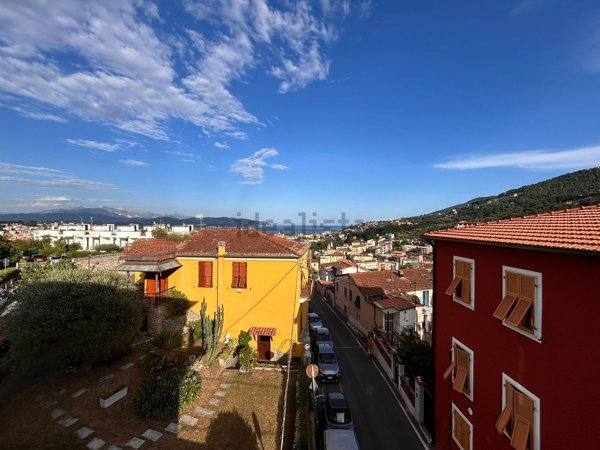 appartamento in vendita a La Spezia in zona Vivèra