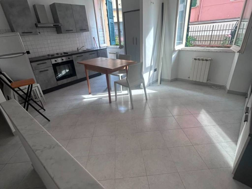 appartamento in vendita a La Spezia in zona Chiappa