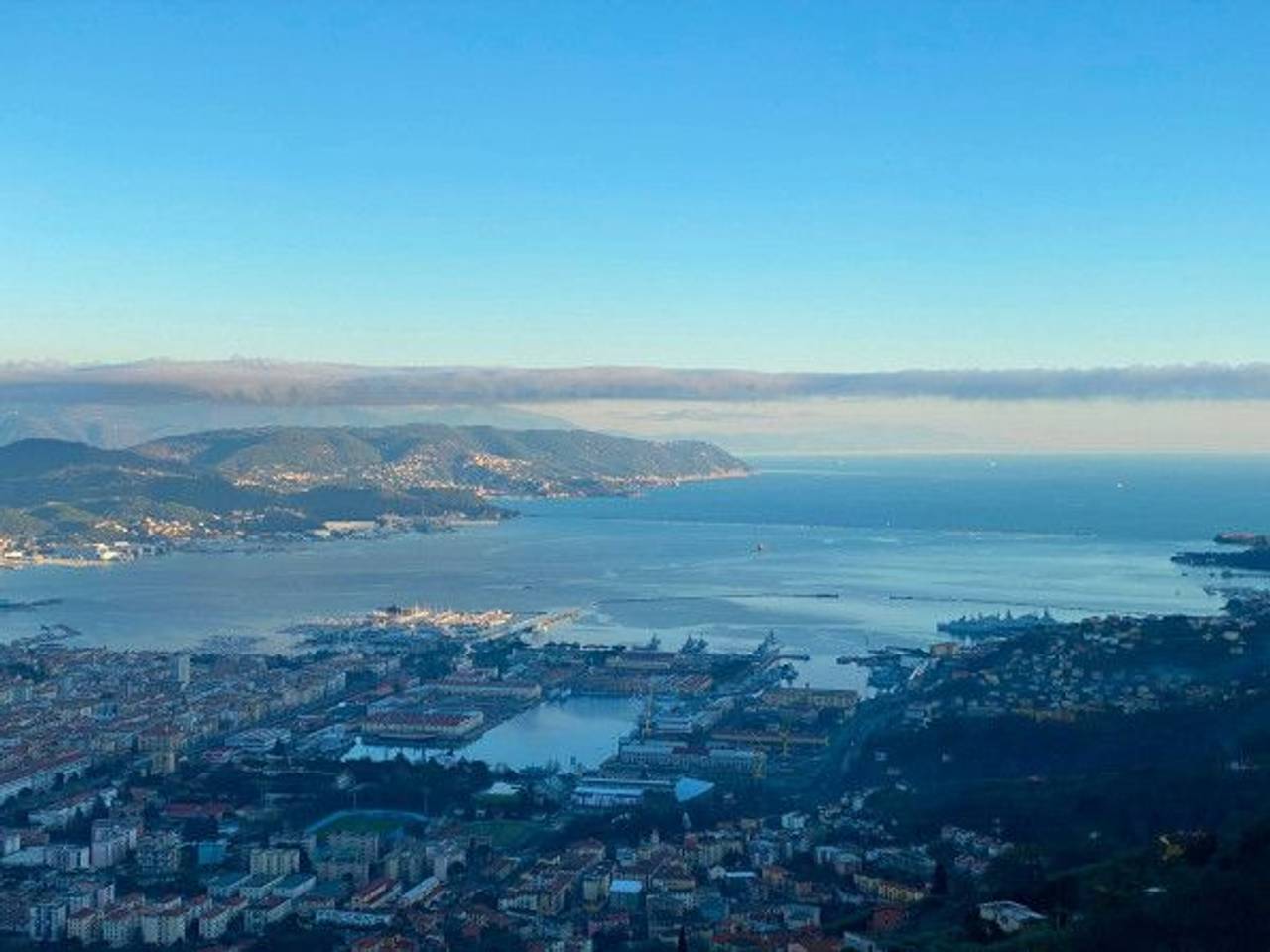 casa indipendente in vendita a La Spezia in zona Centro Storico