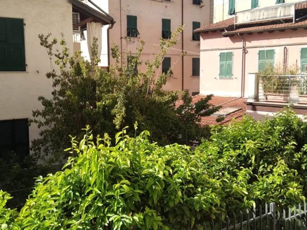 appartamento in vendita a La Spezia in zona Vivèra