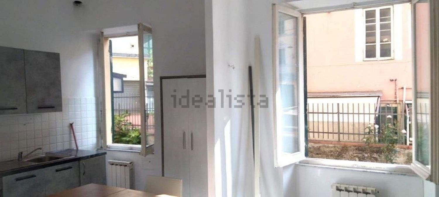 appartamento in vendita a La Spezia in zona Vivèra