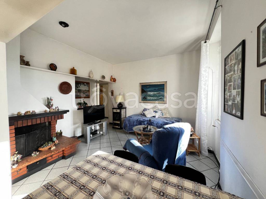 appartamento in vendita a La Spezia in zona Canaletto / Buonviaggio / Migliarina