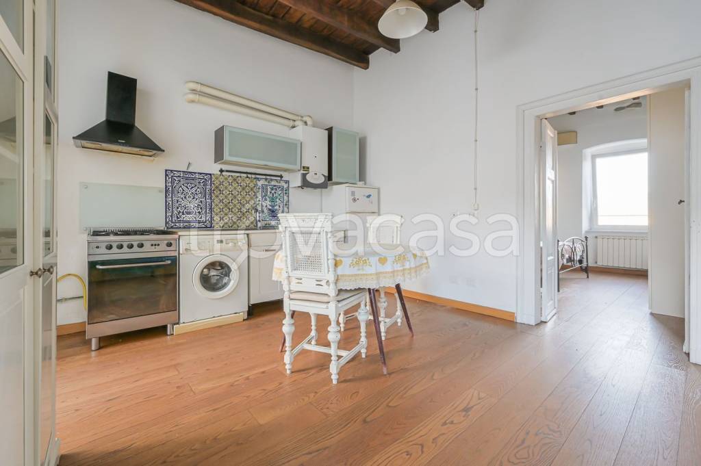 appartamento in vendita a La Spezia in zona Vivèra