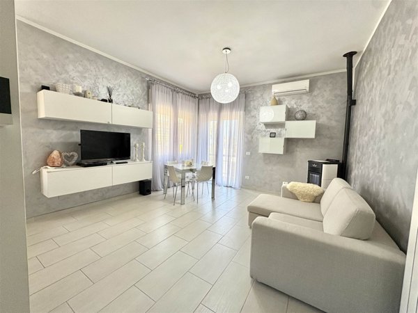 appartamento in vendita a La Spezia in zona Vivèra