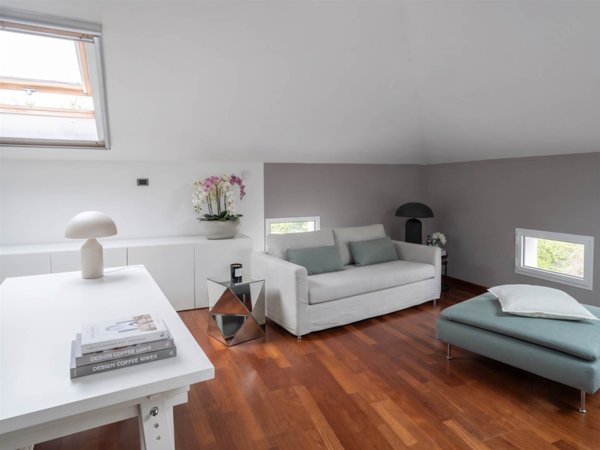 casa indipendente in vendita a La Spezia