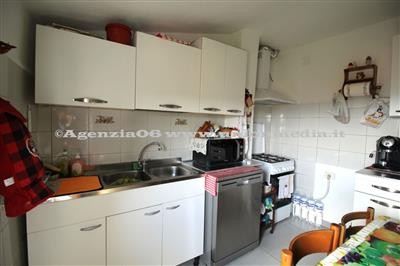 appartamento in vendita a La Spezia in zona Chiappa