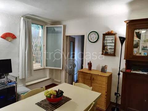 casa indipendente in vendita a La Spezia in zona Pitelli
