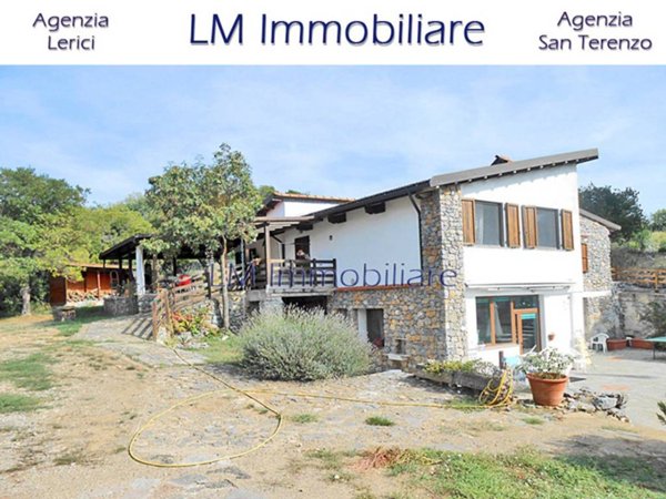 casa indipendente in vendita a Lerici in zona La Serra