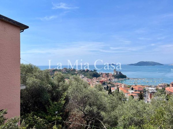 casa indipendente in vendita a Lerici