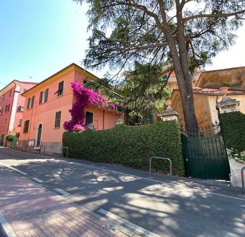 appartamento in vendita a Lerici