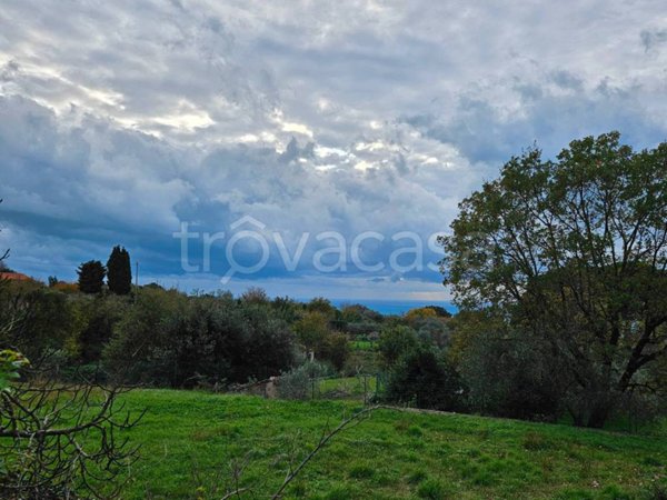 casa indipendente in vendita a Lerici