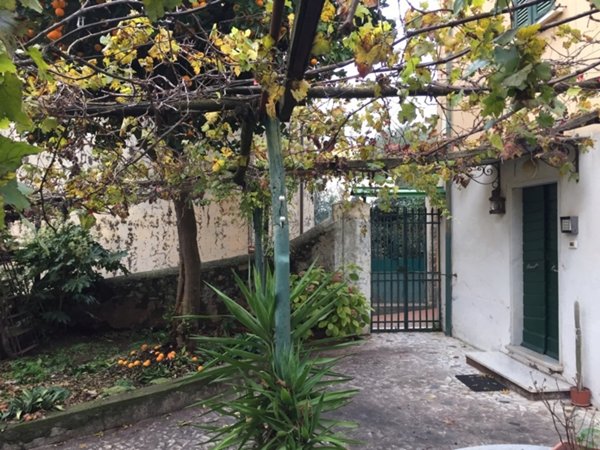 appartamento in vendita a Lerici in zona La Serra