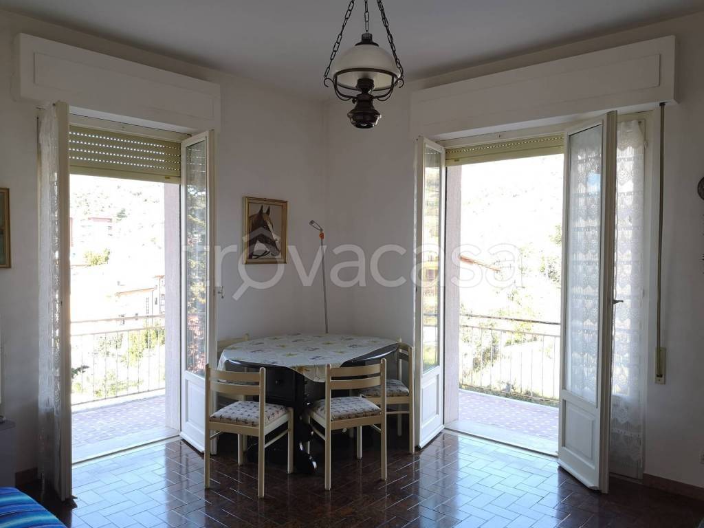 appartamento in vendita a Lerici in zona San Terenzo