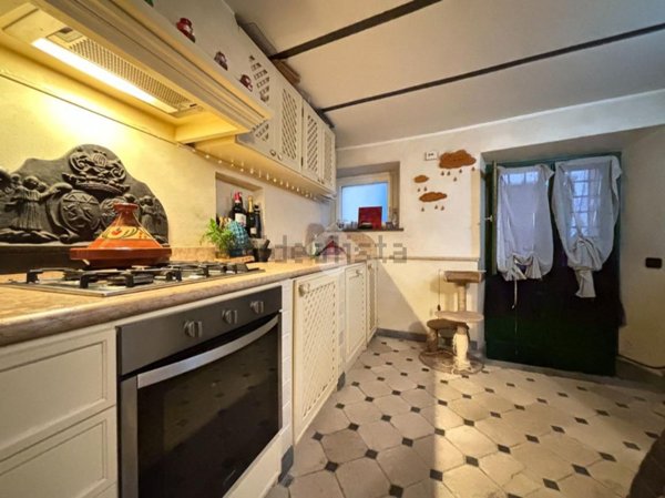 appartamento in vendita a Lerici in zona Tellaro