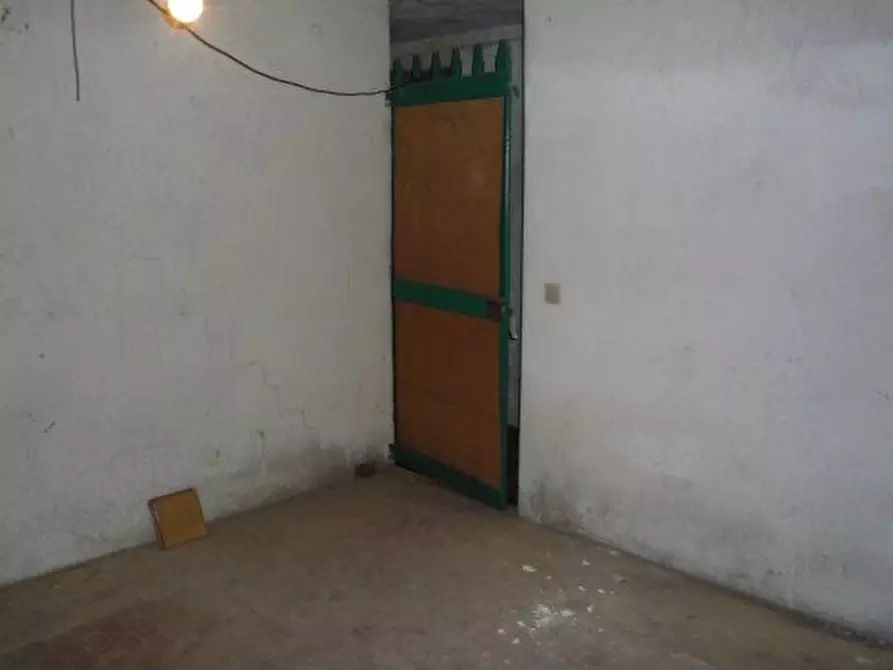 locale di sgombero in vendita a Lerici in zona San Terenzo