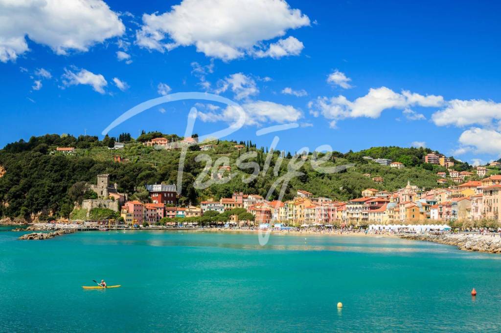 appartamento in vendita a Lerici in zona San Terenzo