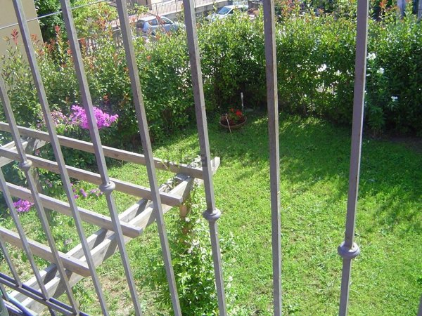 casa indipendente in vendita a Lerici in zona Pugliola