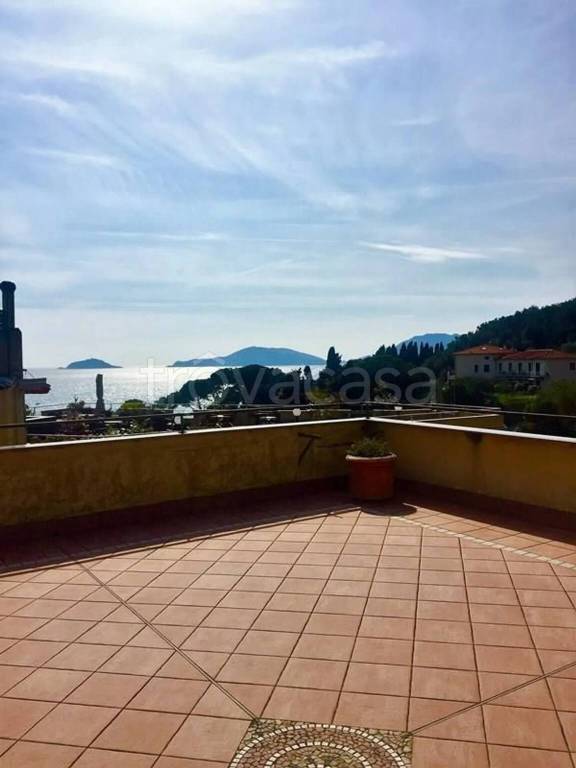 appartamento in vendita a Lerici
