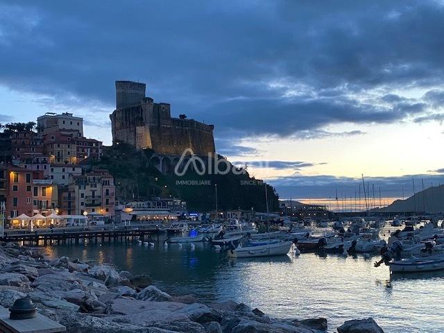 appartamento in vendita a Lerici
