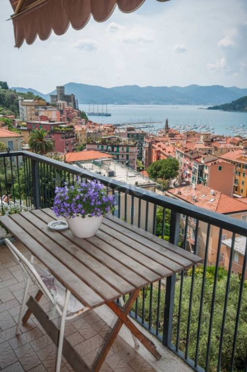 appartamento in vendita a Lerici