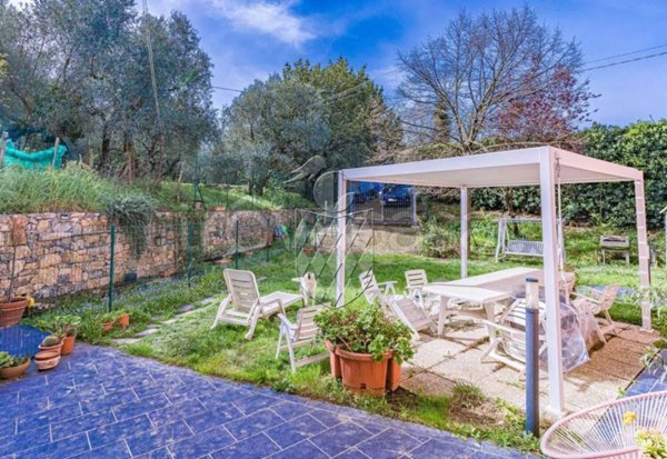 appartamento in vendita a Lerici